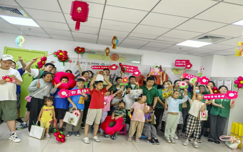 久久為功，有愛(ài)不孤獨(dú)